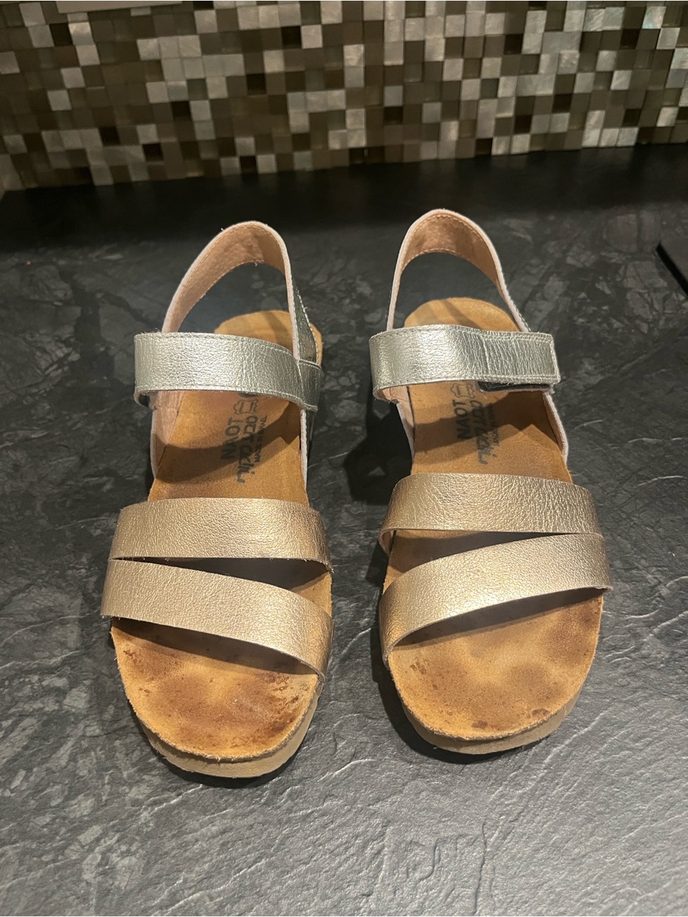 Naot Kayla 37